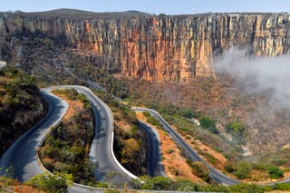  Serra da Leba Pass