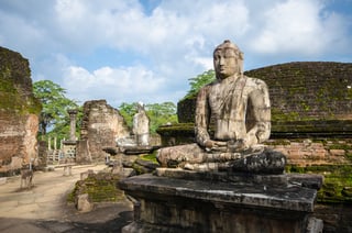 Sri Lanka Grants Free Tourist Visas