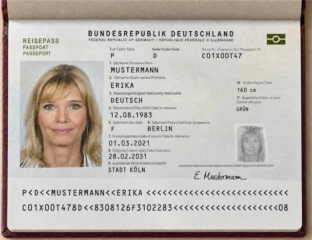 German Passport Bio Page