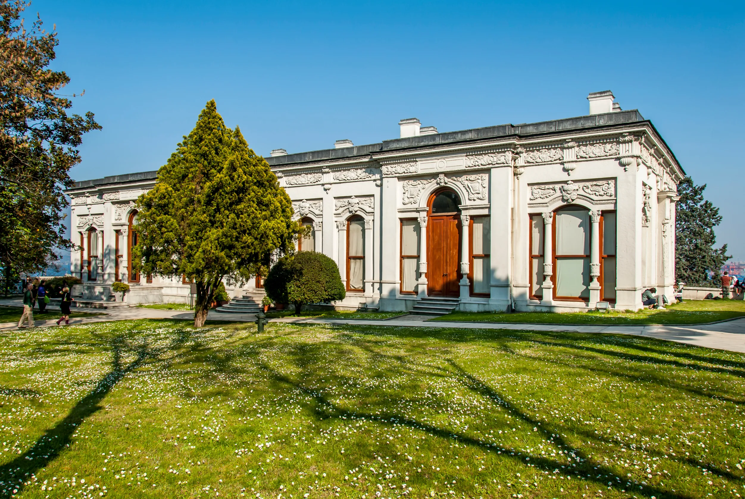 Embassy gallery image 2